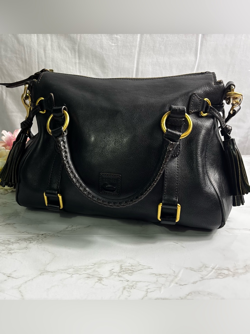 Dooney & Bourke Black Leather Classic Size Florentine Satchel EUC